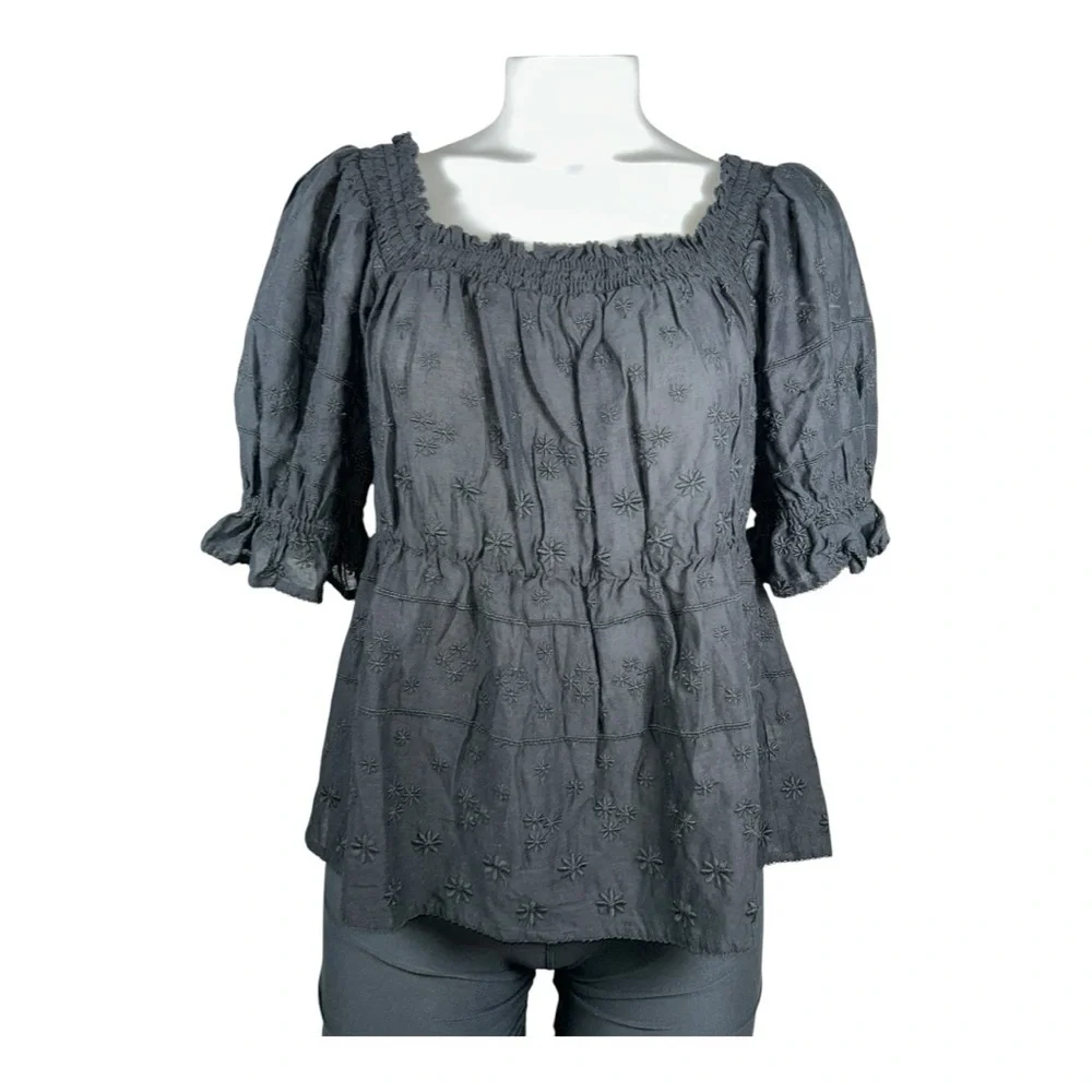 OLD NAVY Puff-Sleeve Smocked Embroidered Babydoll Blouse Elegant Women's SZ M